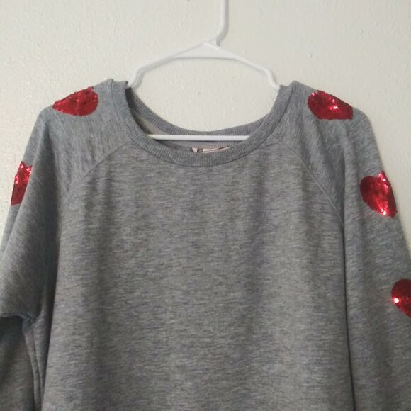 Victorias Secret women's size M gray and red pull over sweater - Picture 2 of 16